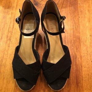 Talbots black Lyndsey cross cross wedges